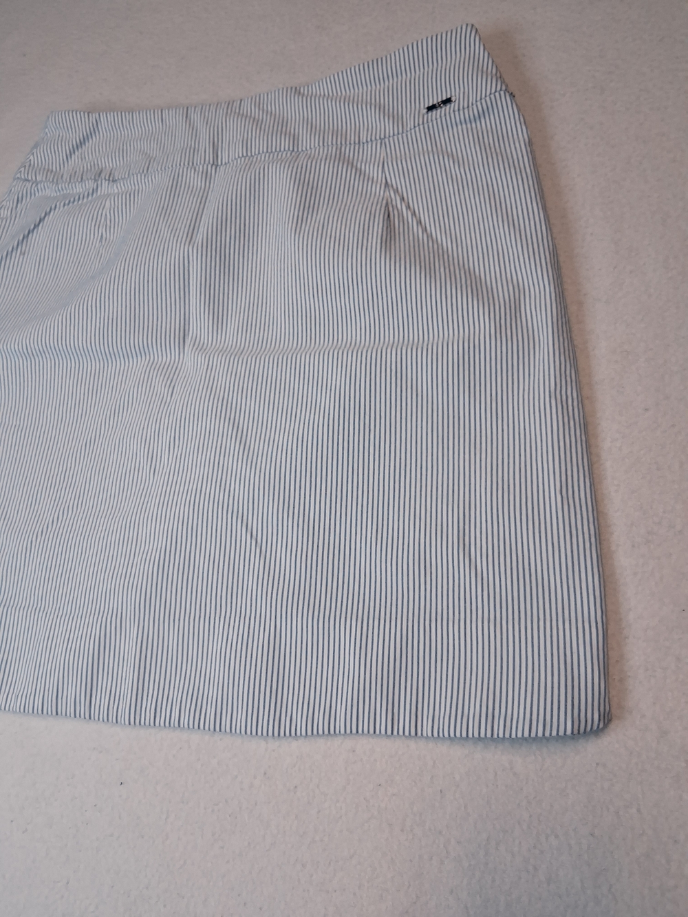 Blue and White Striped Sport Skort  Rayon - Picture 8 of 11